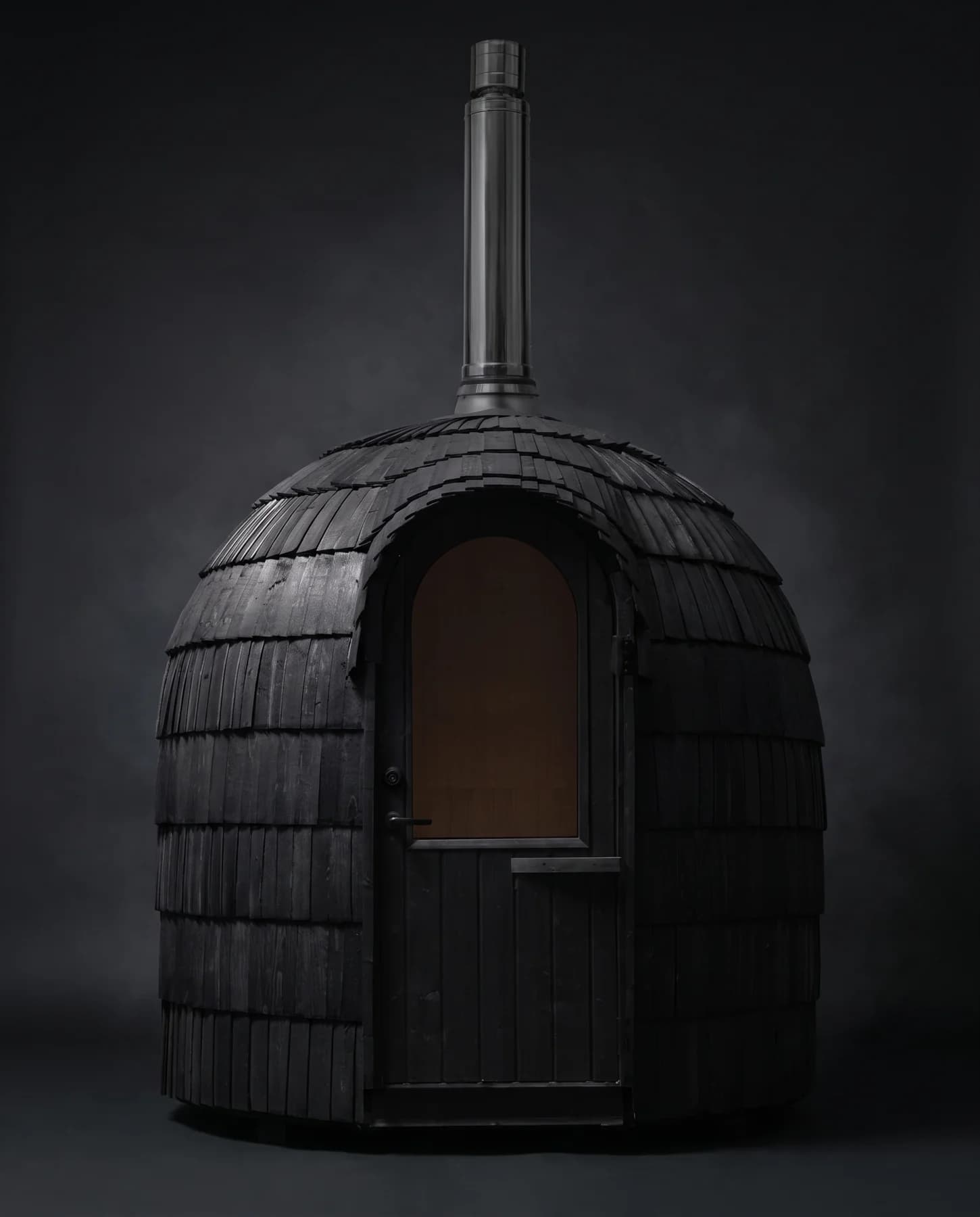 Iglucraft Single Iglusauna 4-Person Luxury Outdoor Sauna Cabin, studio photograph