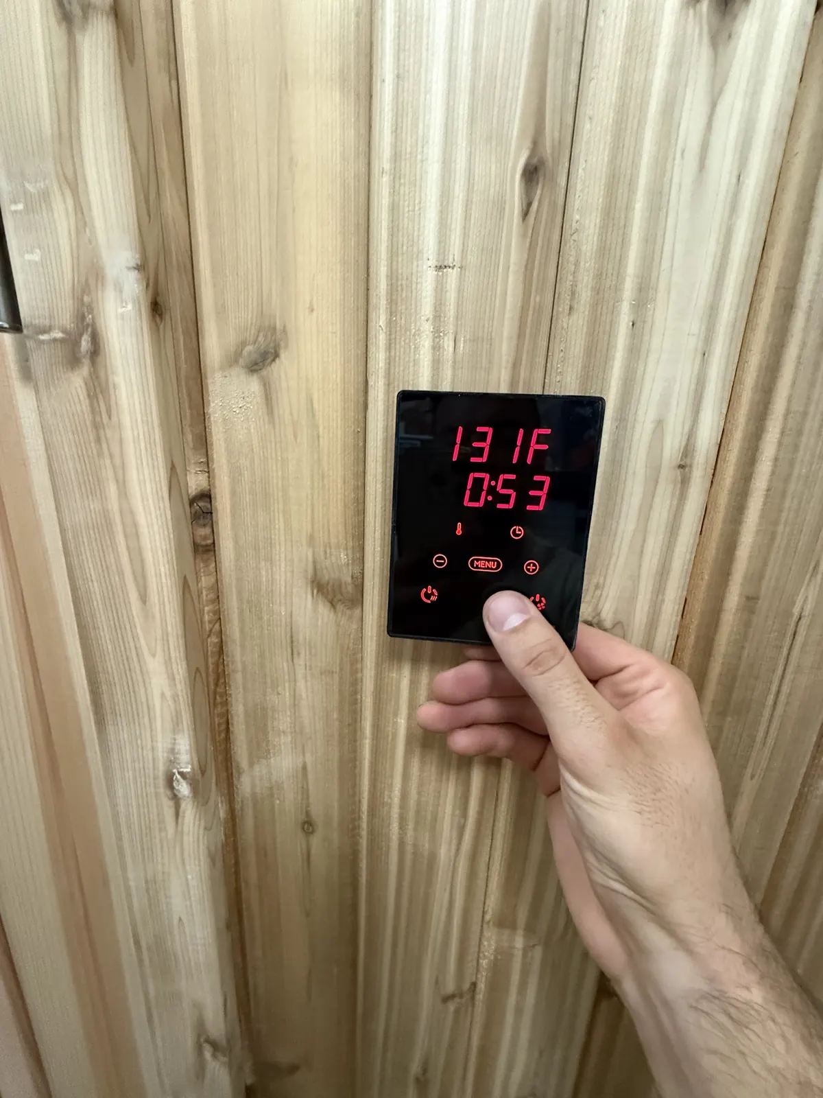 Storage room turned into a cedar sauna, Alameda: photograph 2