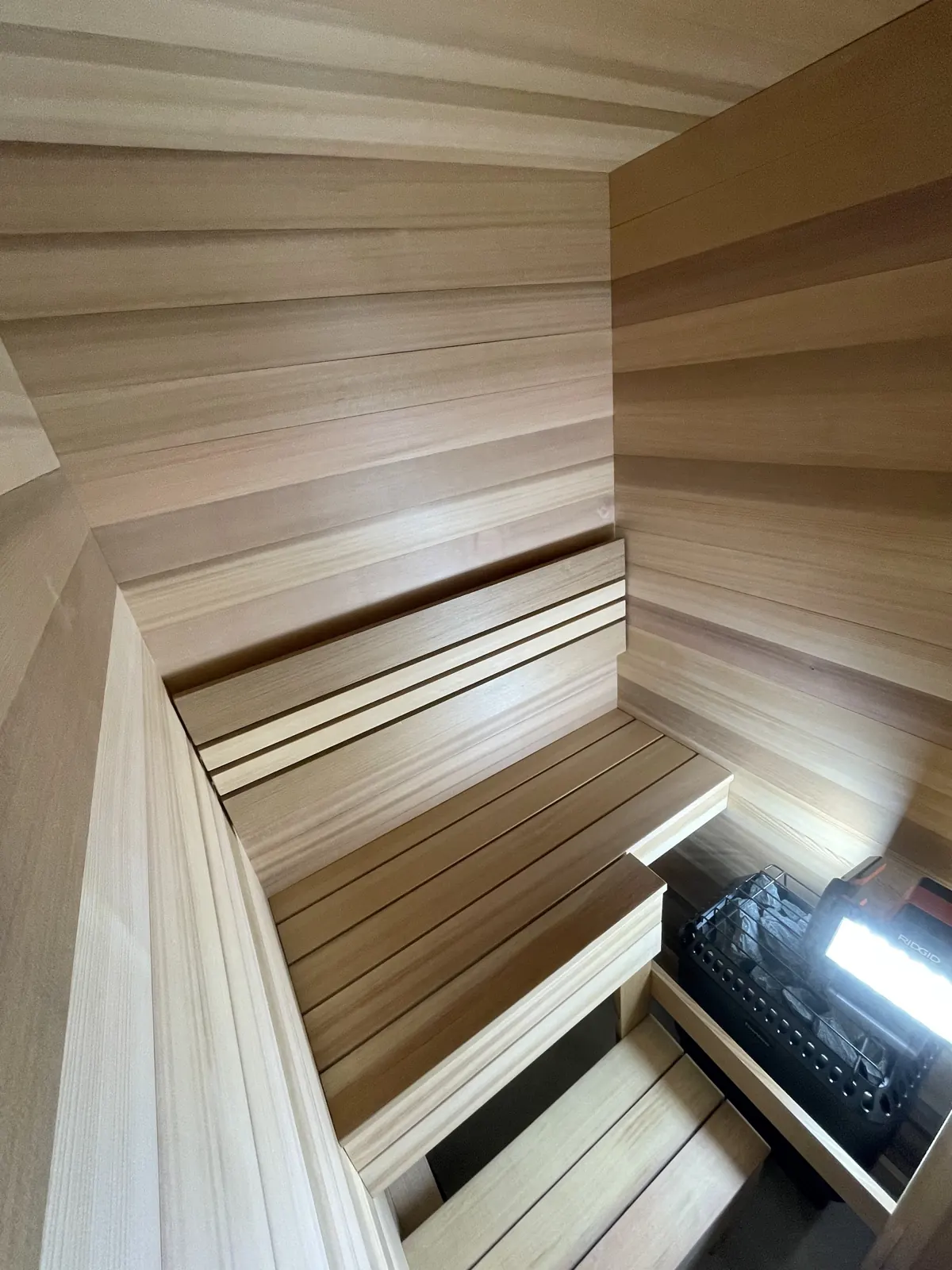 Custom one-person indoor sauna, Modesto: photograph 2
