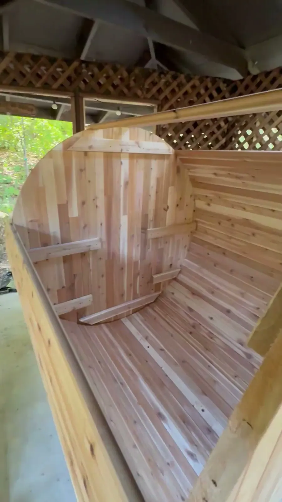 Almost Heaven Morgan barrel sauna, Novato: photograph 2