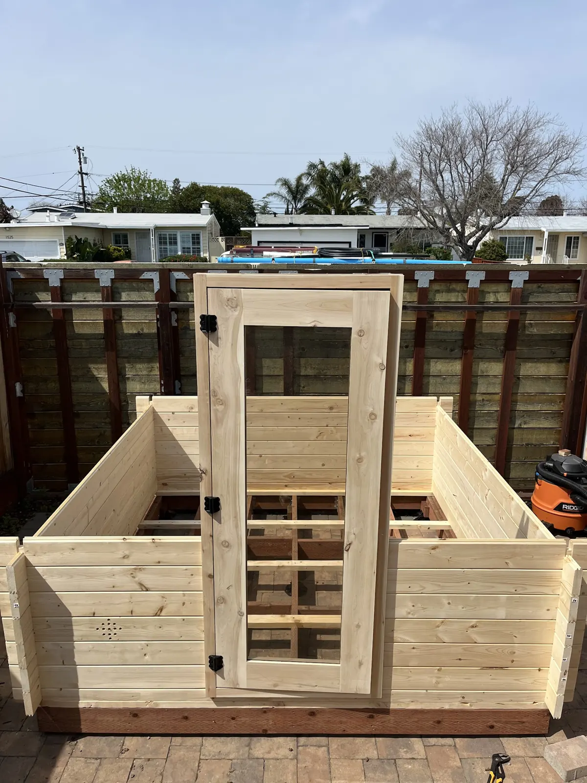 8' × 8' outdoor sauna with a HUUM heater, San Mateo: photograph 5