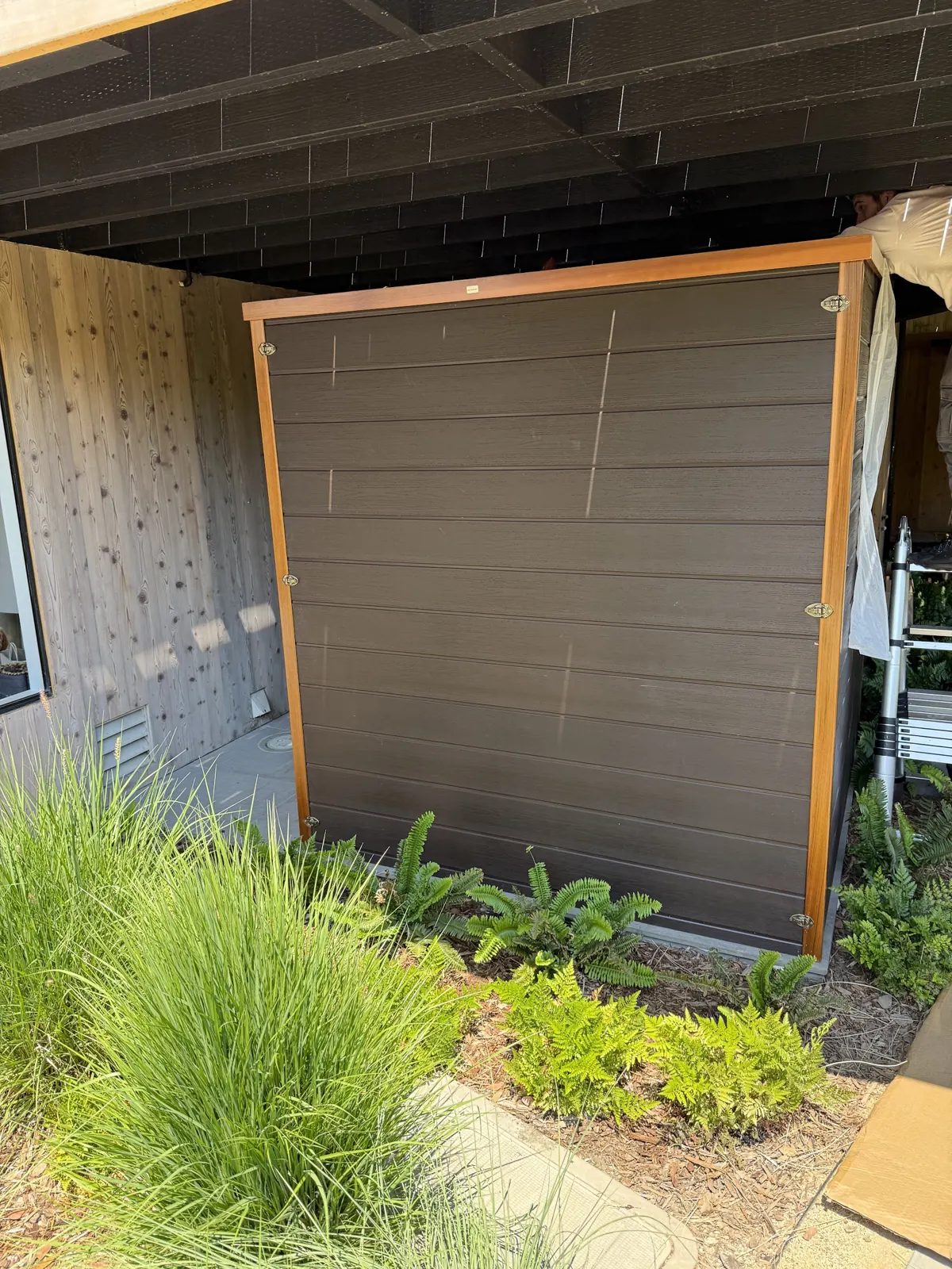 Golden Designs Bergen, six-person outdoor sauna, Tiburon: photograph 6